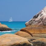 Voguer en bateau aux Seychelles : pourquoi tenter cette expérience ?